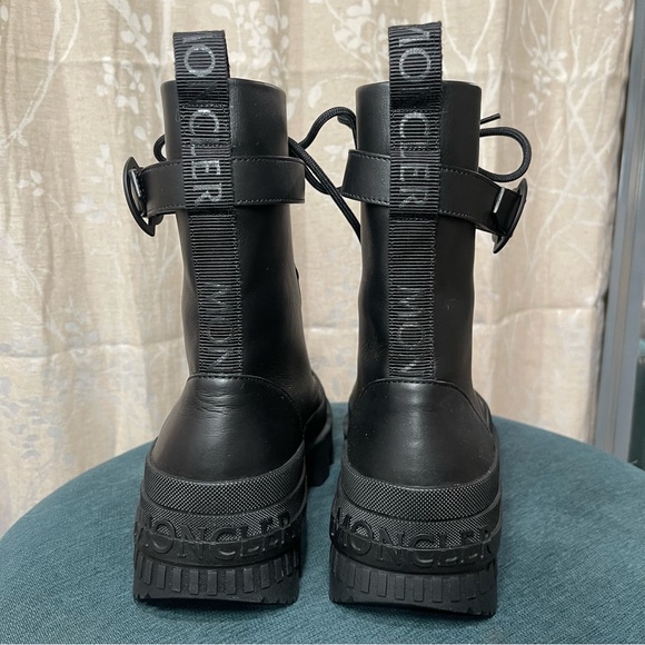Moncler | BRAND NEW! Black Calfskin Lace Up Combat Boots Size: 37 - Picture 4 of 9
